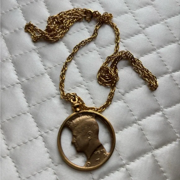 1974 John F Kennedy JFK Gold Plated Half Dollar Pendant Necklace, 24” - Picture 6 of 7